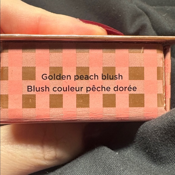 Benefit cosmetics Georgia golden peach blush - Picture 6 of 7